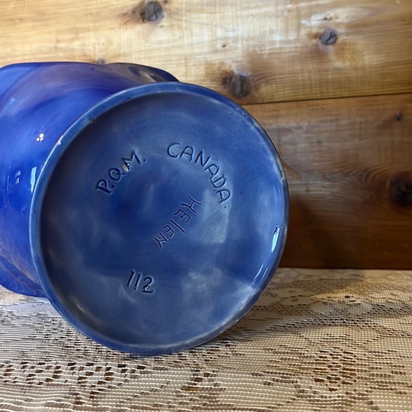 Ceramic Flower Pot - Picture 3 of 3